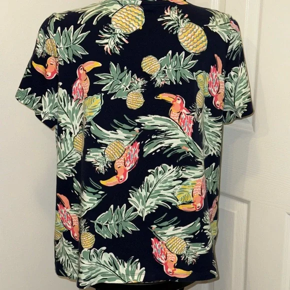 Kim Rogers Navy Tropical Print Short Sleeve Top XL pineapple Tucan preppy - Picture 2 of 4